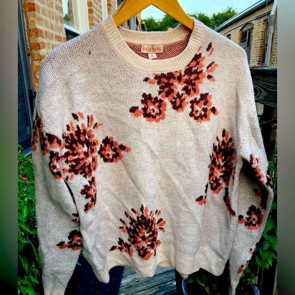 🚩SOLD 🚩Knox Rose • M • Tan Floral • Knit Sweater, Oversized